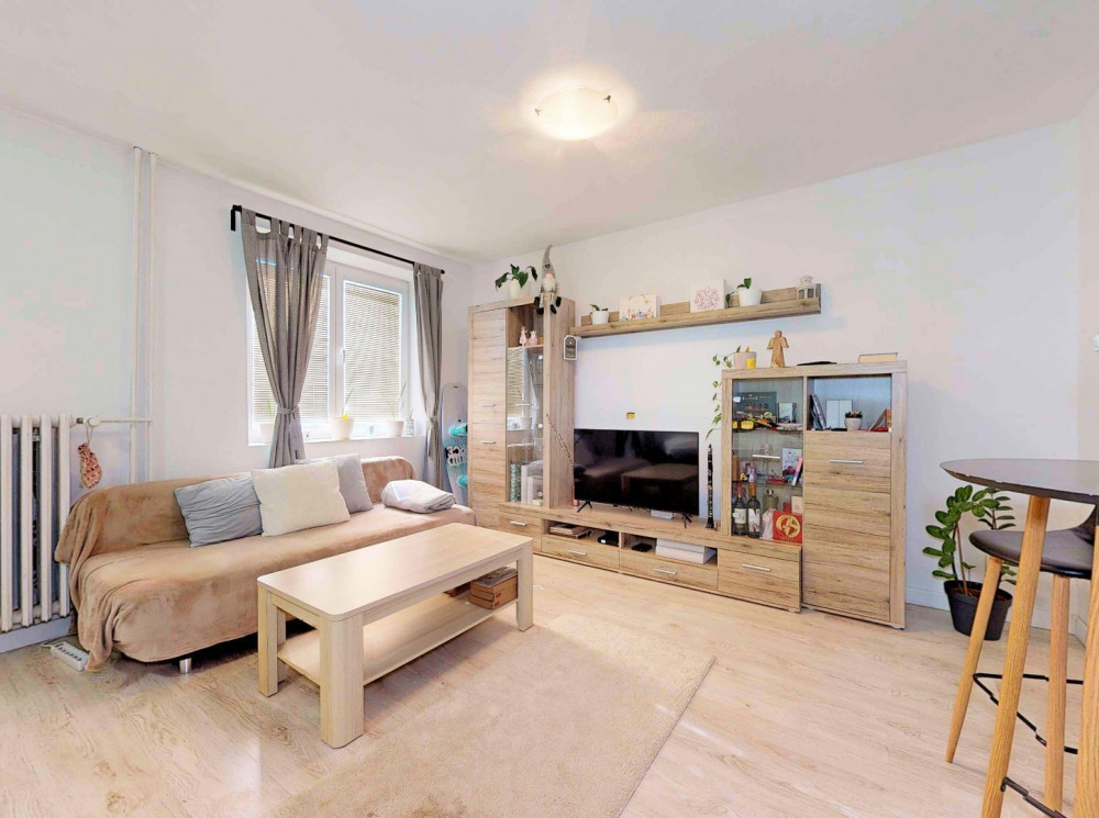 Impozantný byt pri Horskom parku orientovaný do svahu, cena vrátane provízie