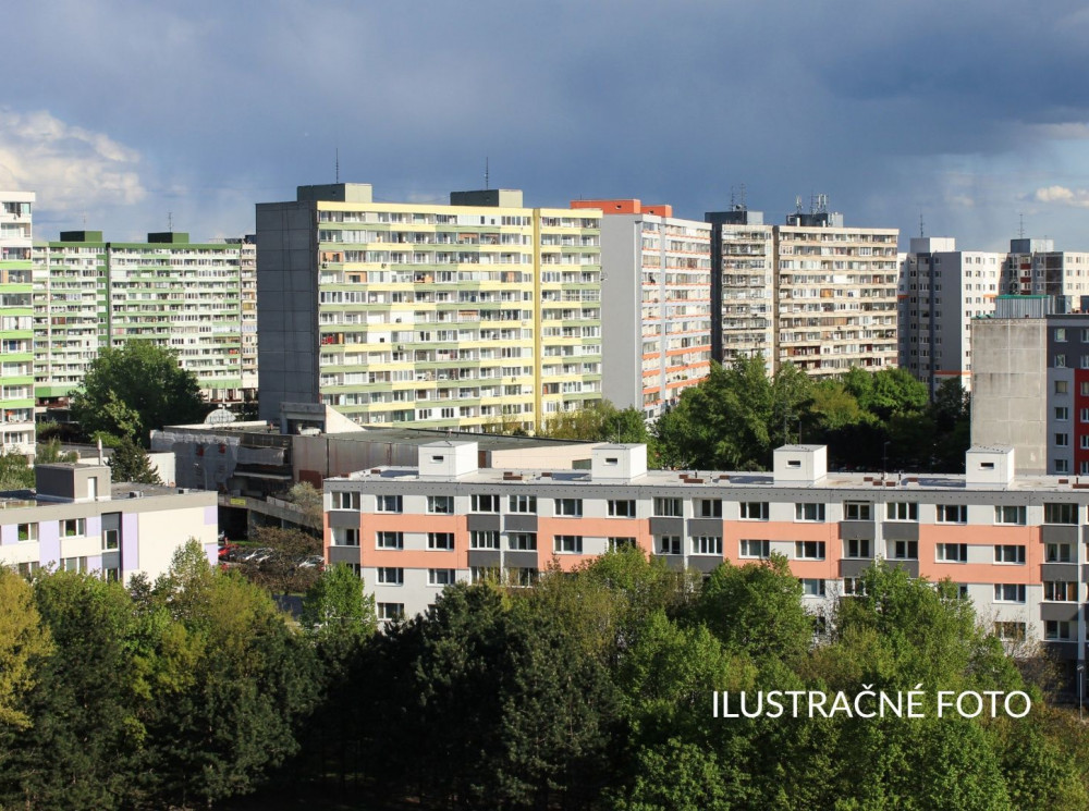 PRE BONITNÉHO KLIENTA HĽADÁME 4 IZBOVÝ BYT NA KÚPU NA ZAČIATKU PETRŽALKY